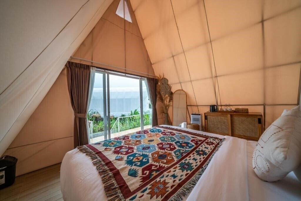 Фотографія The Dewi Bedugul Bali 4*