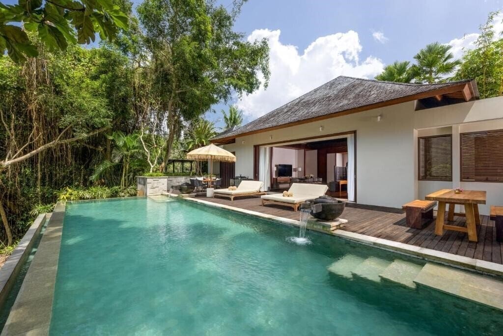 Картинка Impiana Private Villas Ubud 4*