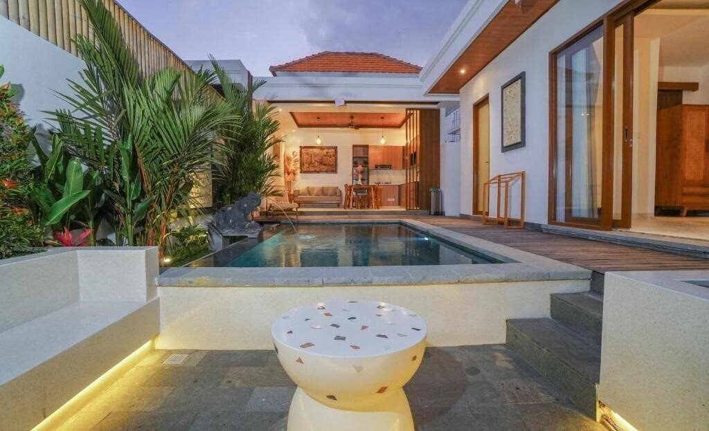 Фото Vasista Villa Ubud (ex. Villa Vasista) 4*