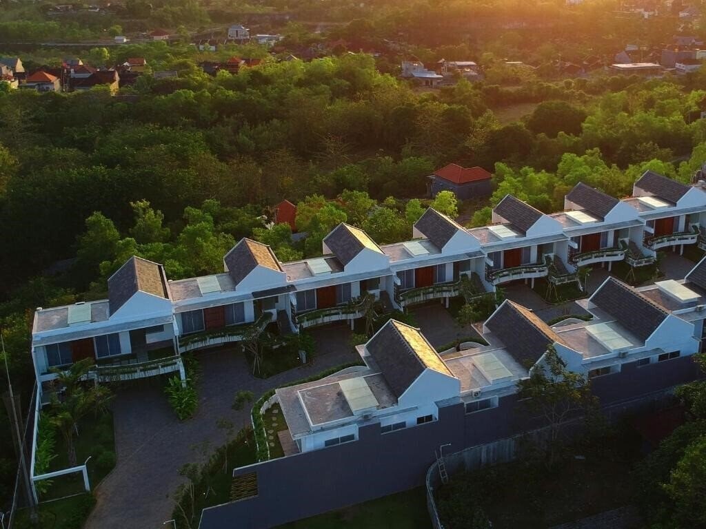 Отель Hideaway Villas Bali - Ungasan 4*