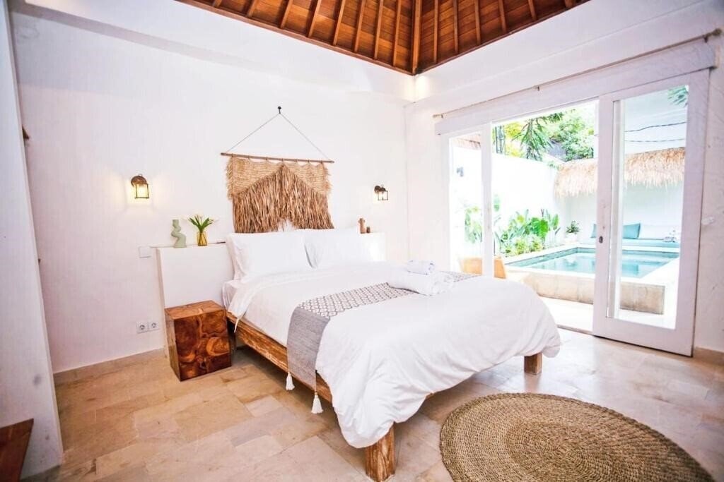 Картинка Villa Canggu, Pererenan with Premium Location 3*