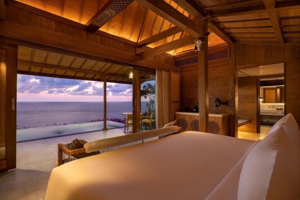Фото Semaya Beach Resort 5*