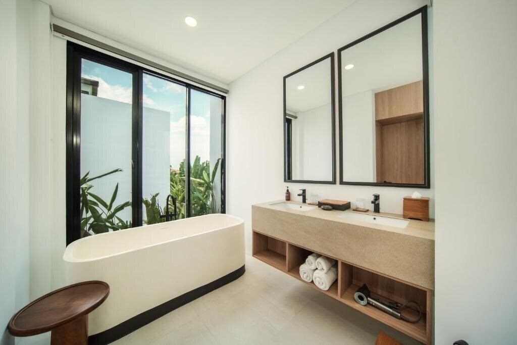 Фото The Vinava Villa Canggu by Ini Vie Hospitality 4*