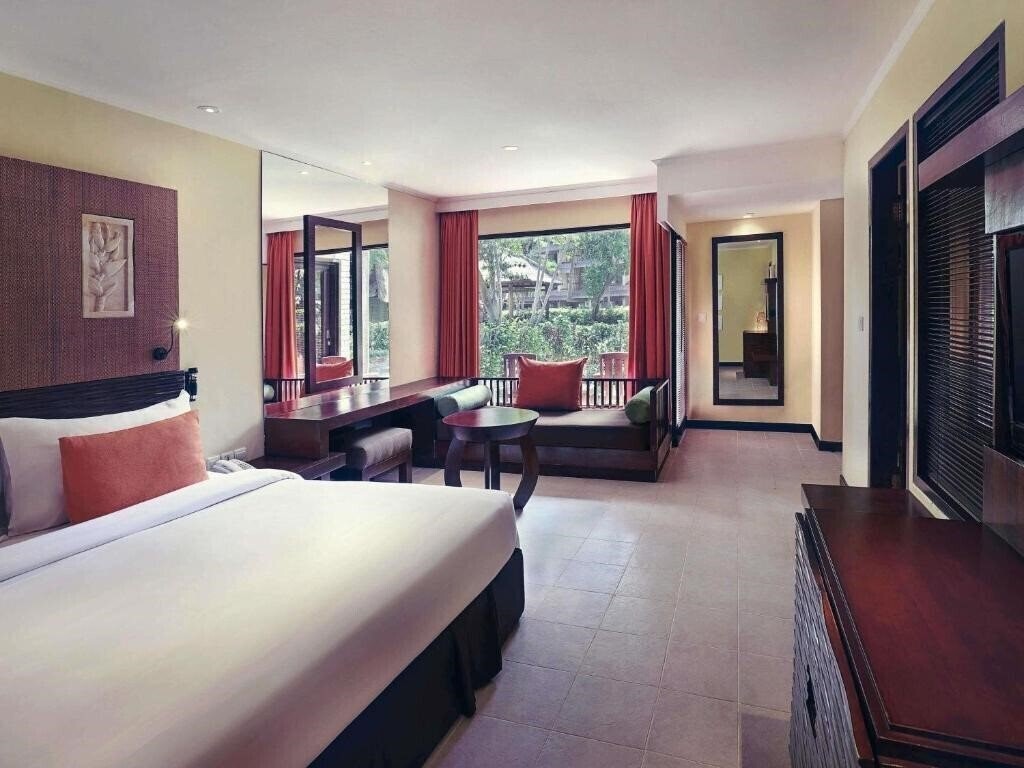 Фото Mercure Resort Sanur 4*