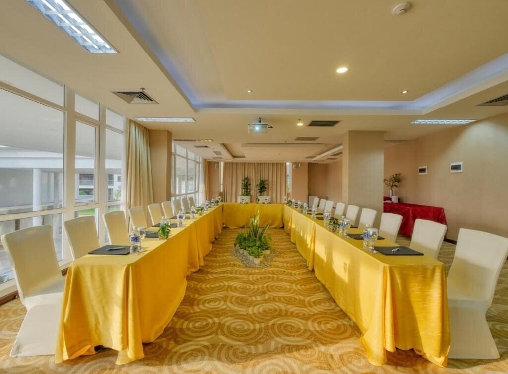 Изображение Grand Lagoi Village Bintan 4*