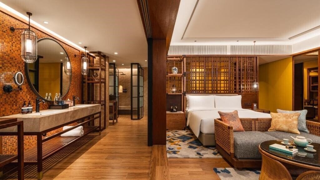 Фото Hotel Indigo Bintan Lagoi Beach 5*