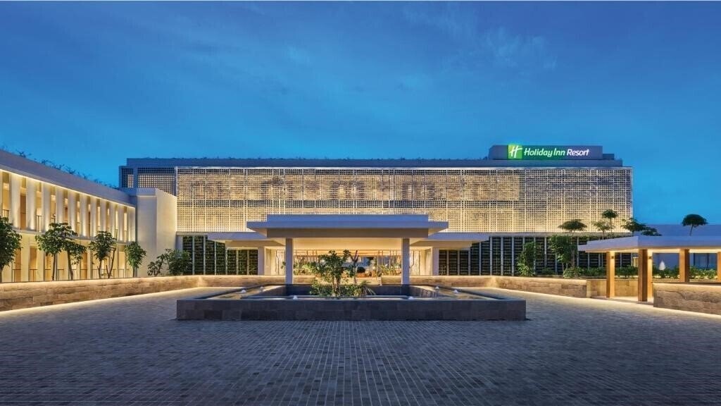 Картинка Holiday Inn Resort Bintan Lagoi Beach 4*