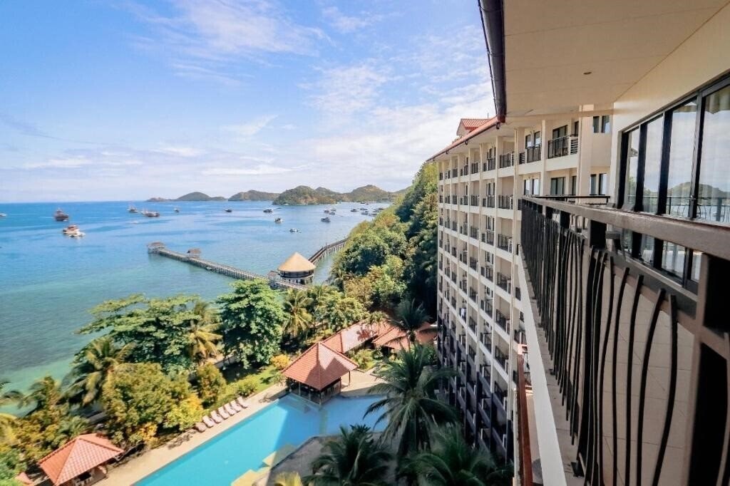Готель Laprima Hotel 4*