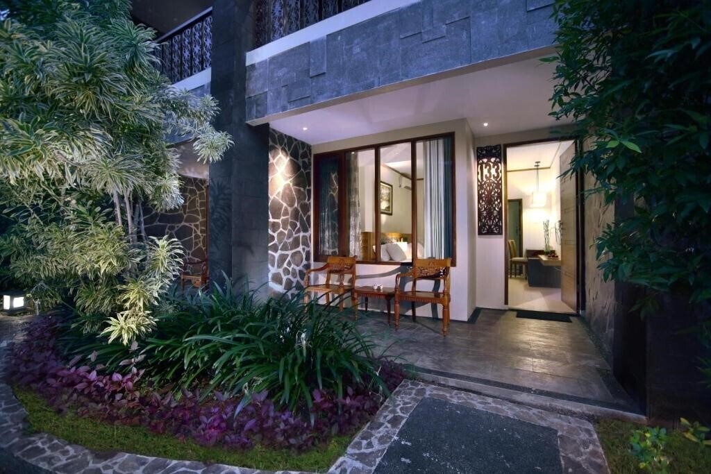 Зображення Aston Sunset Beach Resort - Gili Trawangan 4*