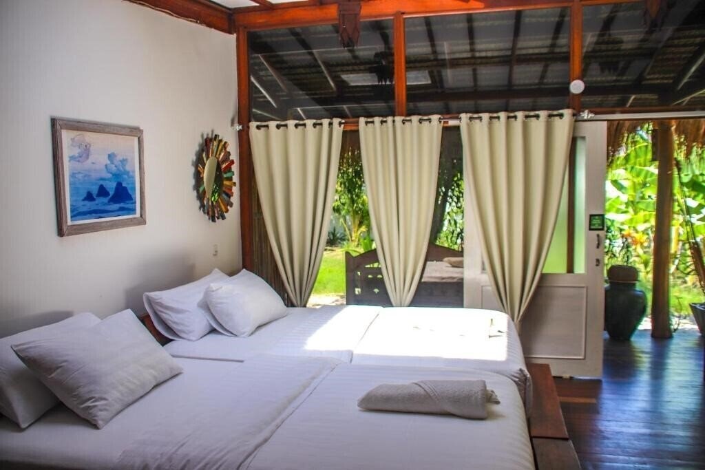 Картинка Serene Beach Villa 4*