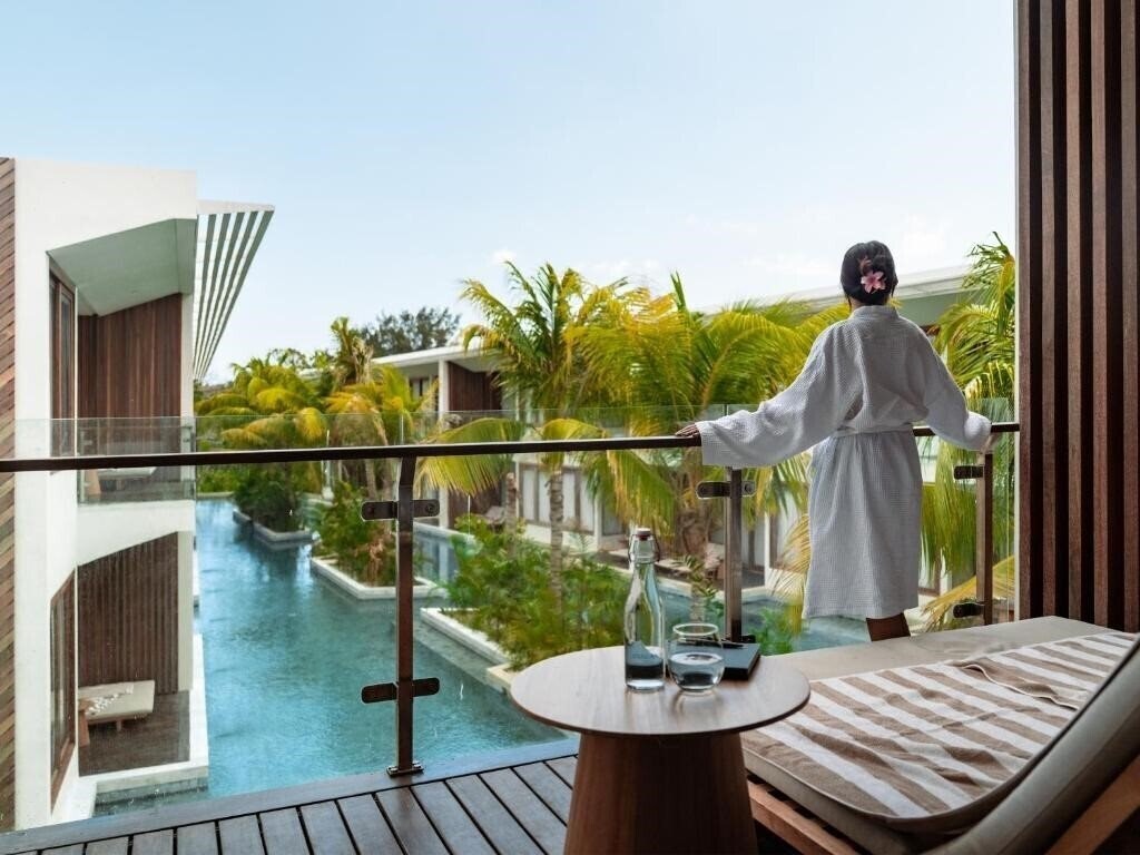 Фото Cocana Resort Gili Trawangan 5*