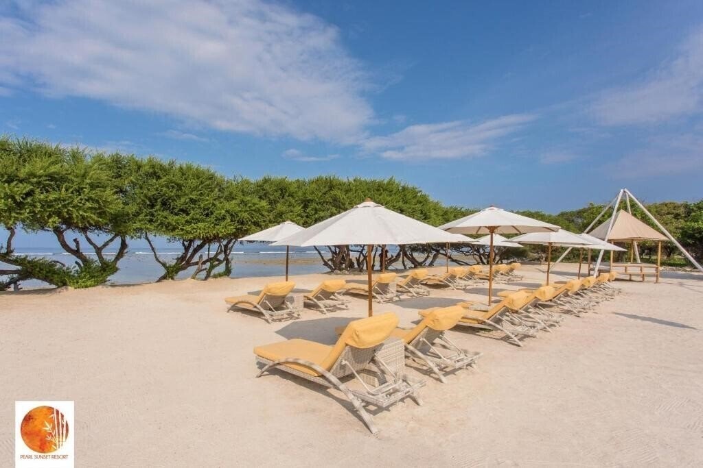 Отель Pearl Sunset Resort 3*
