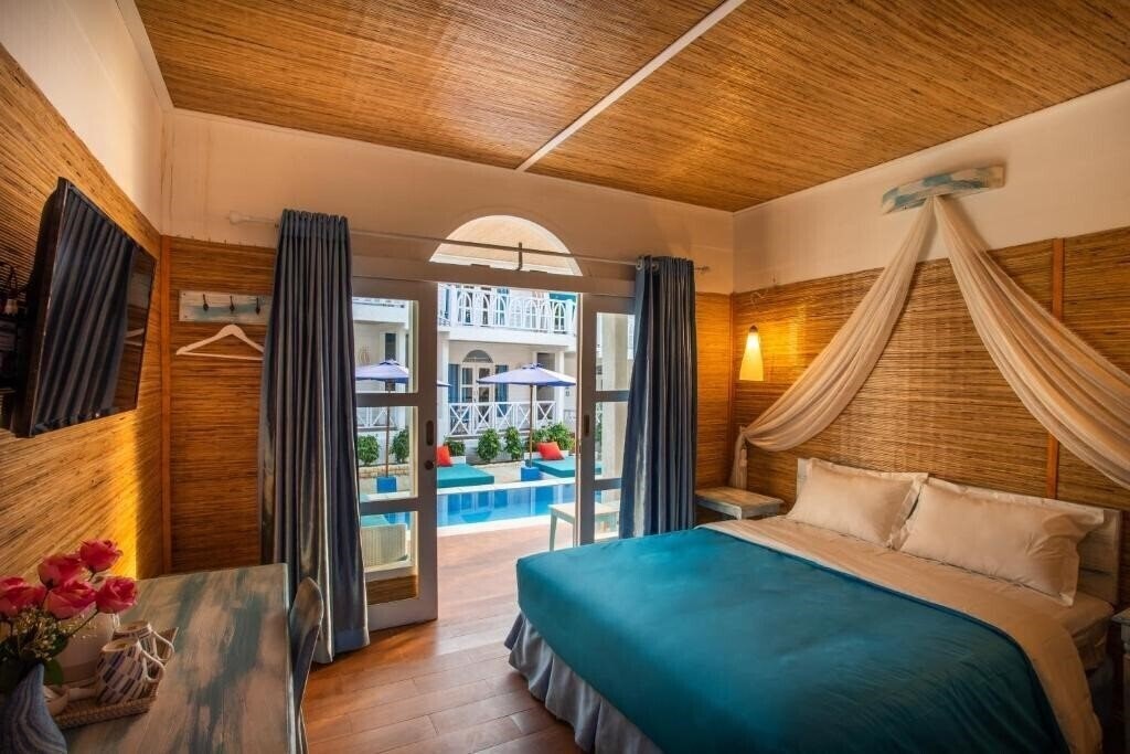Фото Santorini Beach Resort 3*