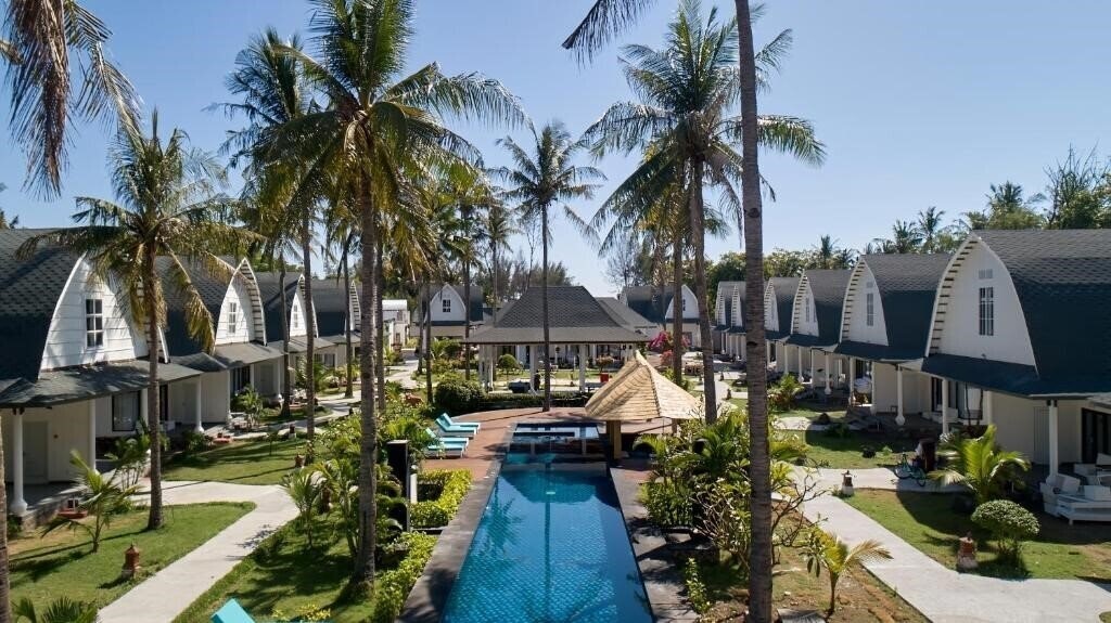 Фото Jambuluwuk Oceano Resort Gili Trawangan 4*