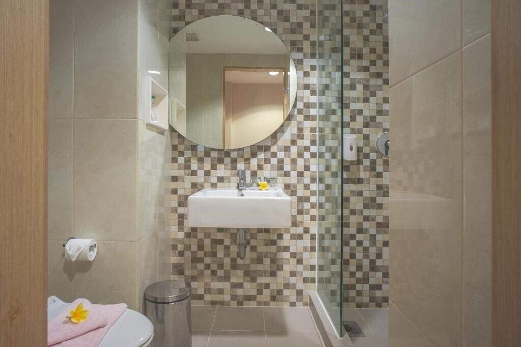 Фотография Artotel Surabaya 3*