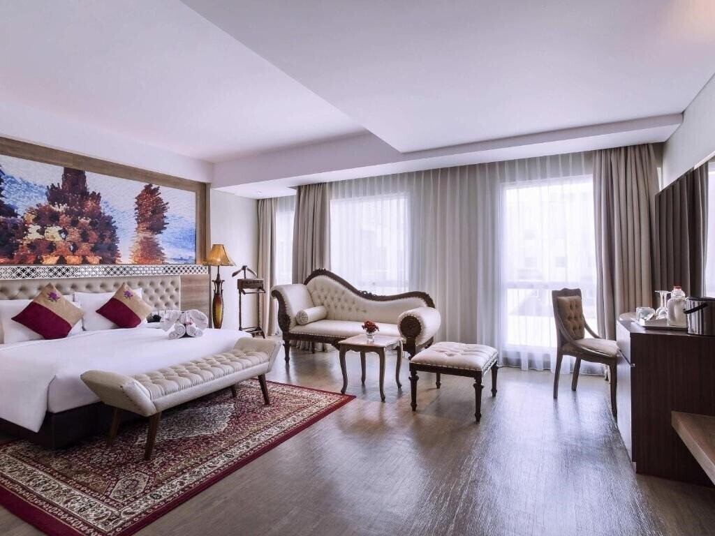 Фото Grand Mercure Hotel Yogyakarta 5*