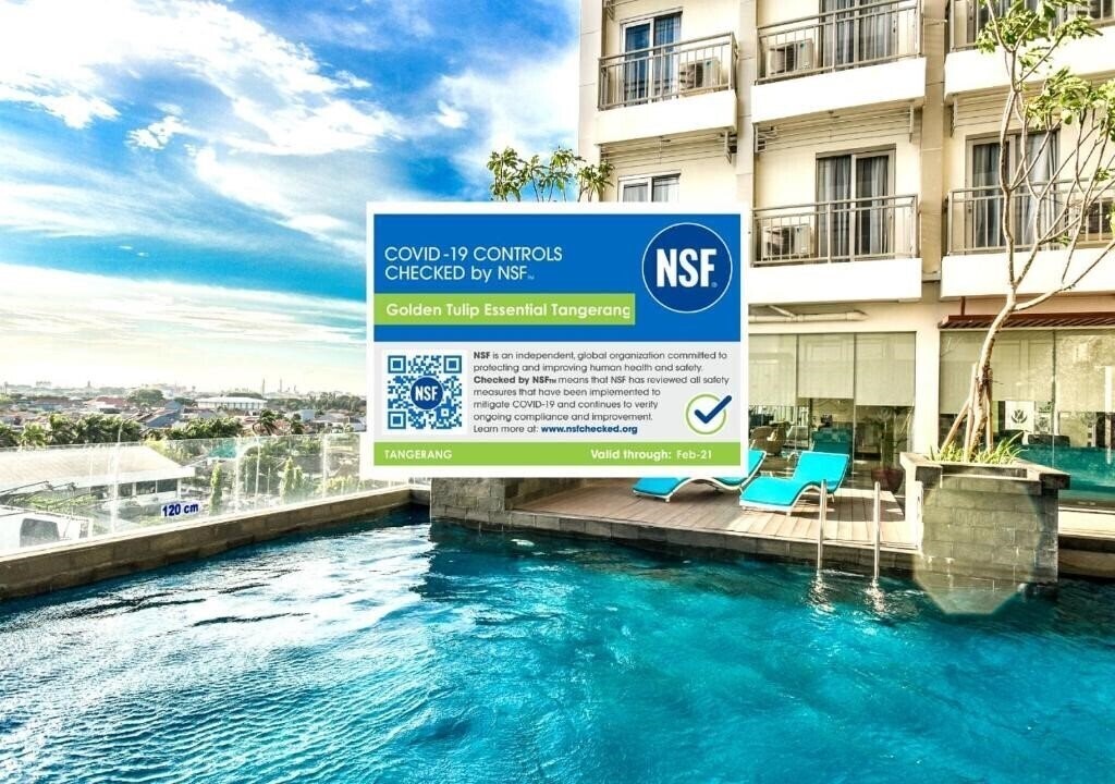 Отель Golden Tulip Essential Tangerang 3*