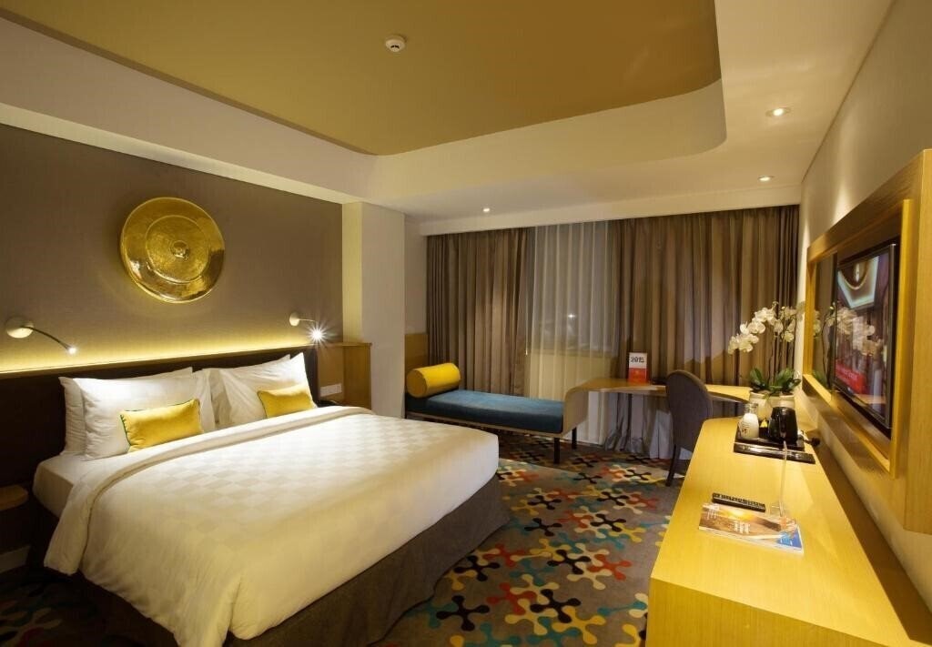 Фото Hotel Ciputra Cibubur 4*