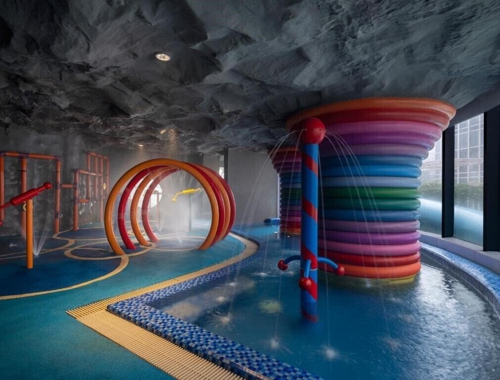 Фотографія Jhl Solitaire Gading Serpong 5*