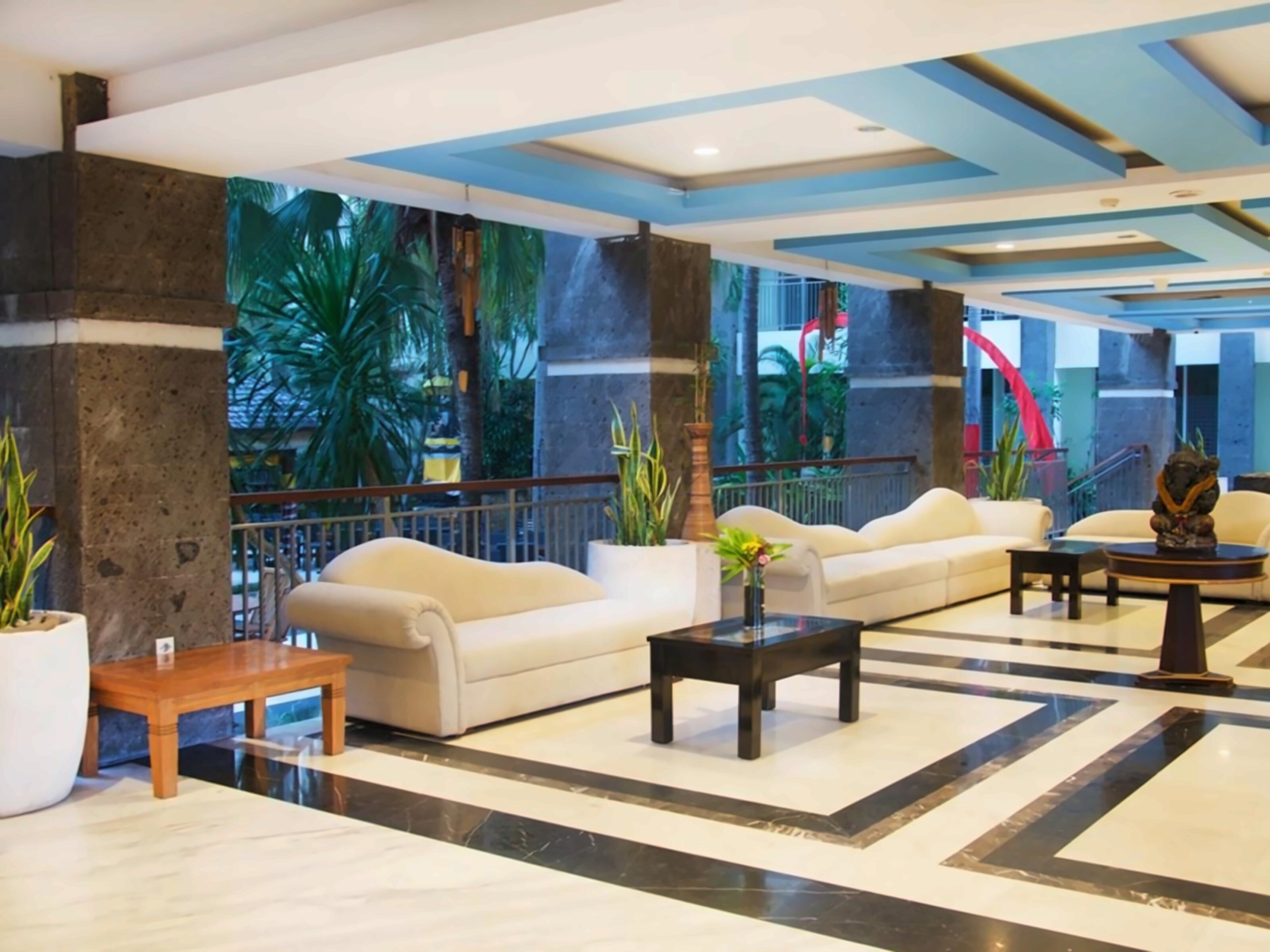 Фото Bali Kuta Resort Hotel & Convention Centre 4*