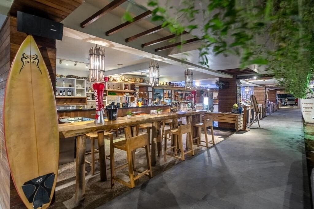 Фото Bliss Surfer Hotel 4*