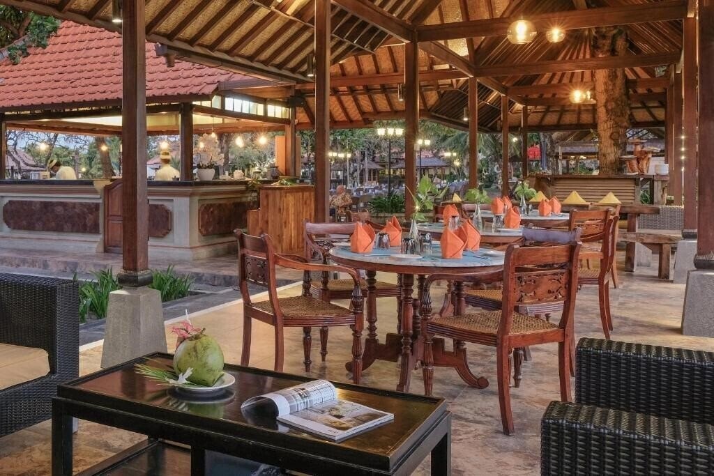 Фотография Bali Tropic Resort & SPA Hotel 4*