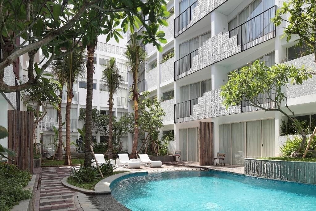 Фотографія The Akmani Legian 4*