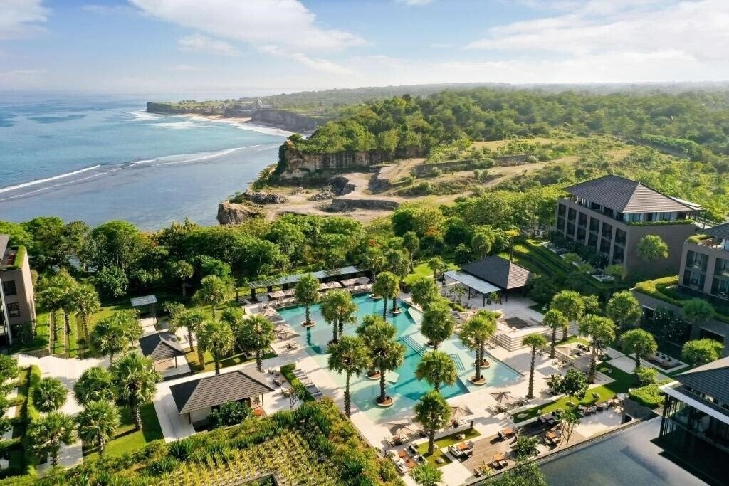 Готель Radisson Blu Uluwatu 5*