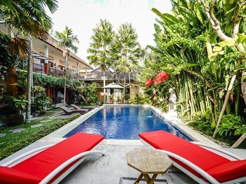 Готель Bisma Sari Resort Ubud 1*