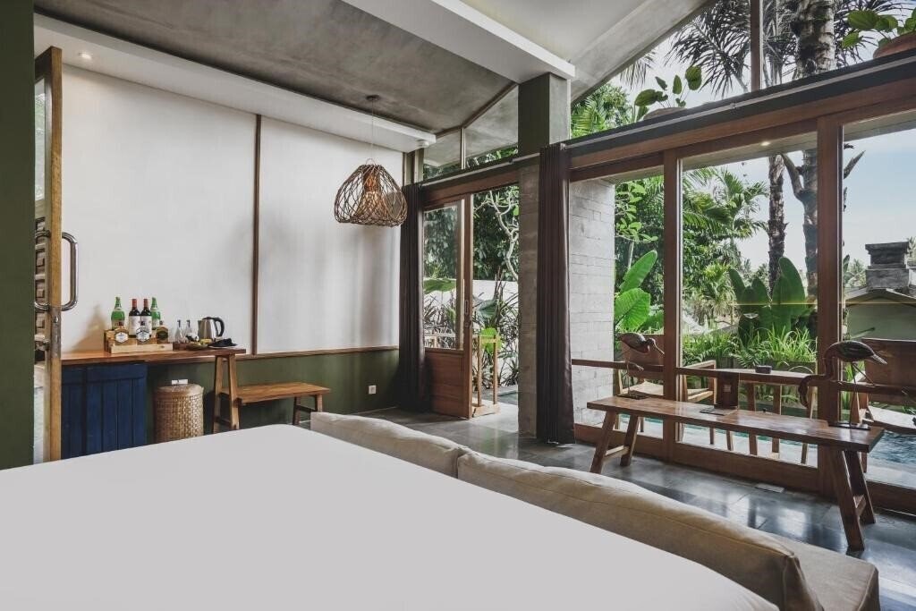 Фото Amora Ubud Boutique Villas 4*