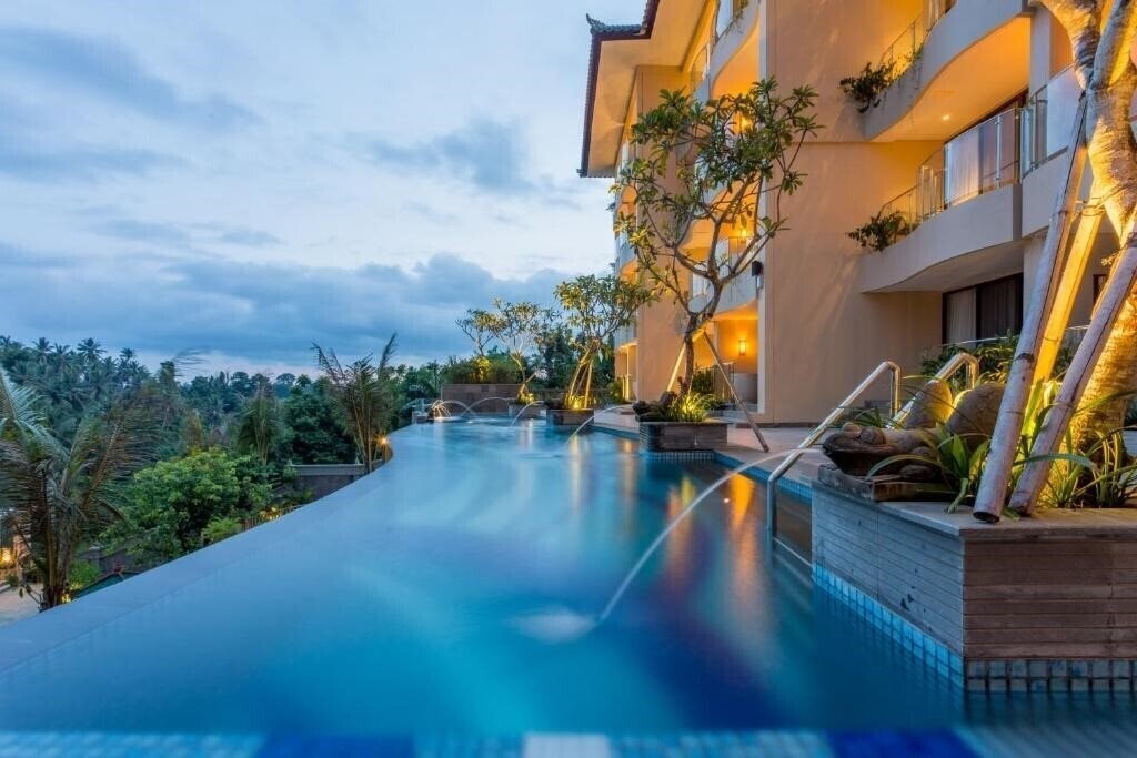 Фото Seres Springs Resort & SPA 5*