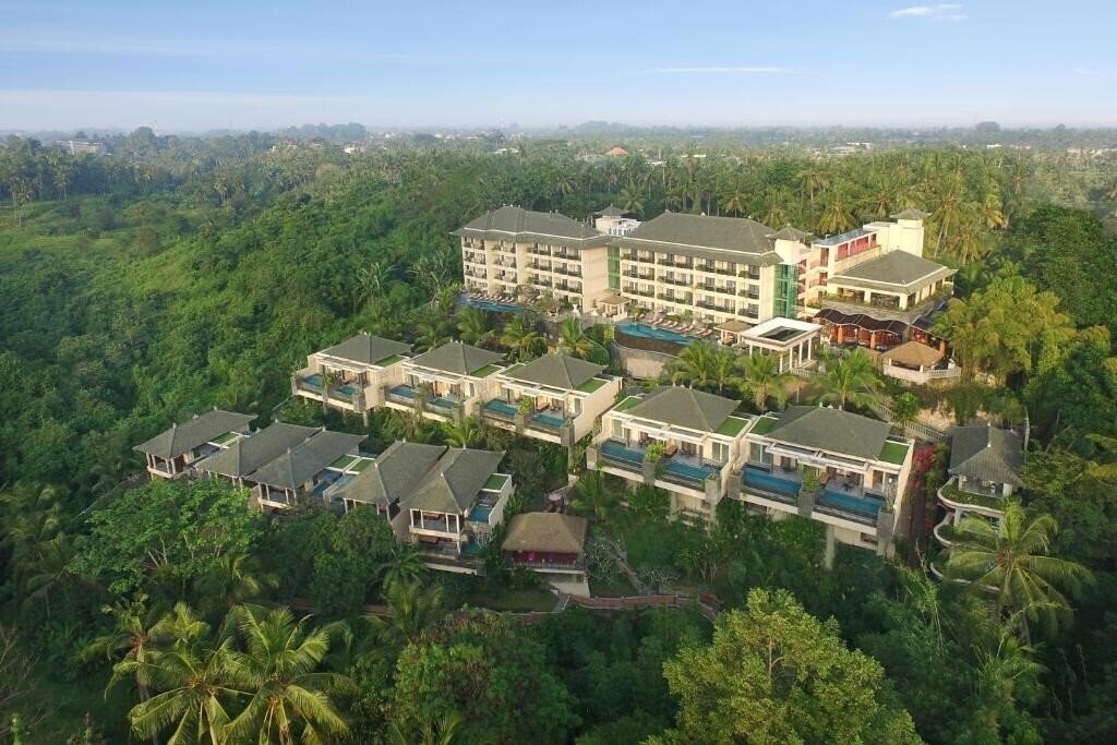 Отель Seres Springs Resort & SPA 5*
