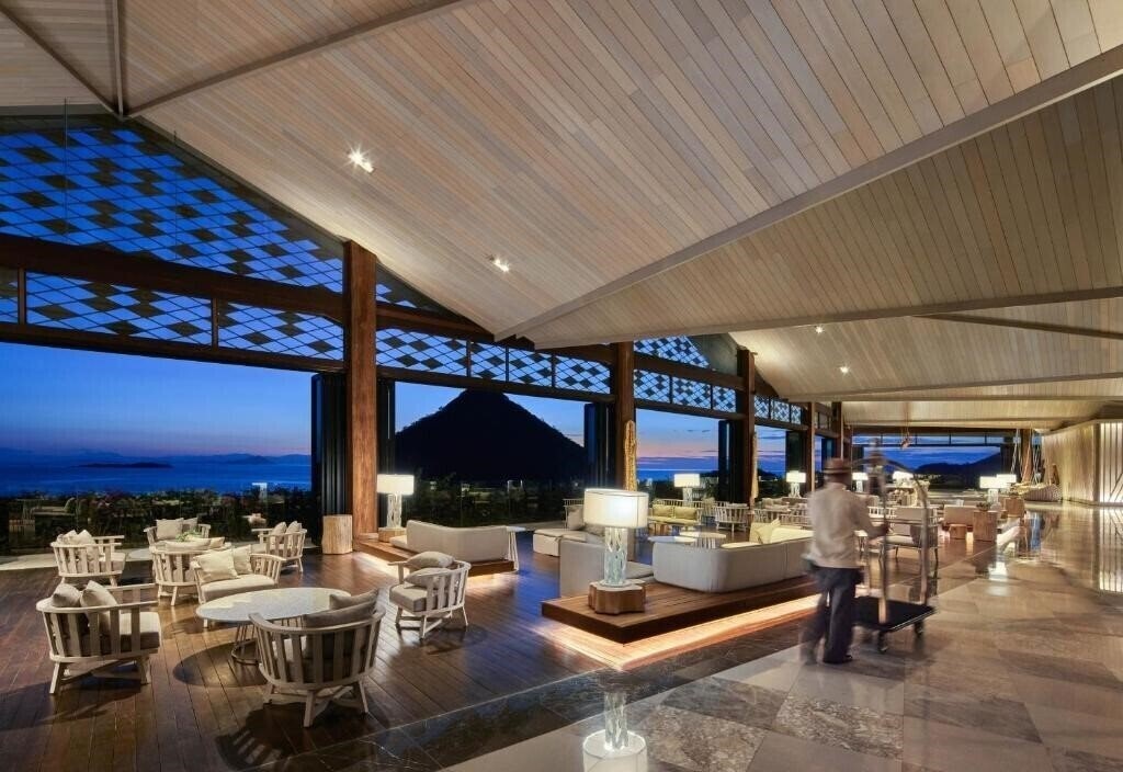 Фотографія Ayana Komodo Resort 5*