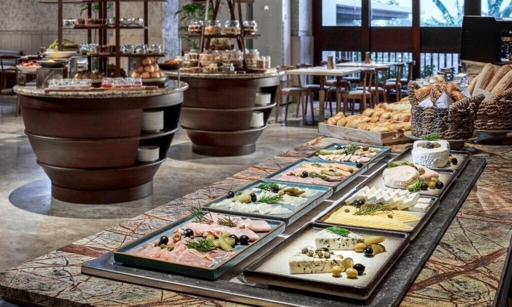 Фотографія Holiday Inn Resort Bali Canggu, An IHG Hotel 5*