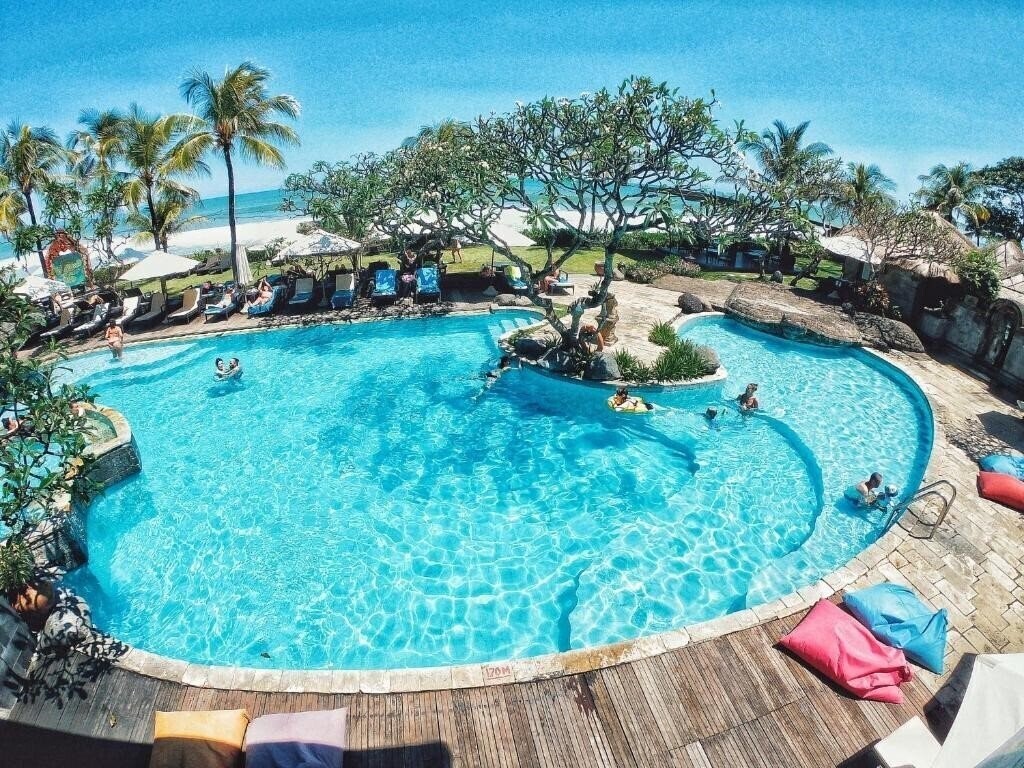 Готель Balisani Suites Hotel 4*