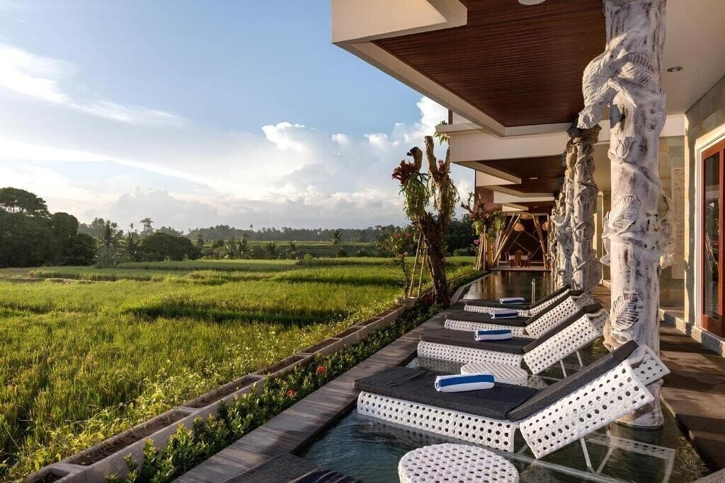 Фотографія Wadari Retreat Villa Ubud 4*