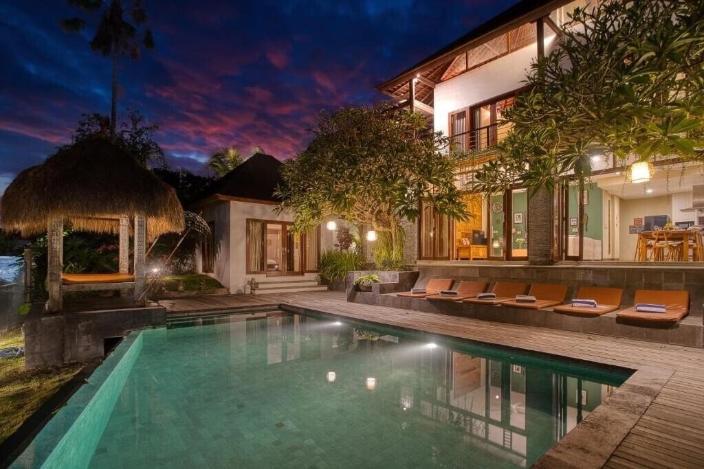 Фото Jabunami Villa 4*