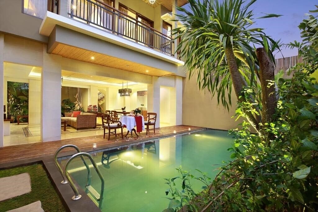 Фотографія Kamajaya Villas Bali 4*