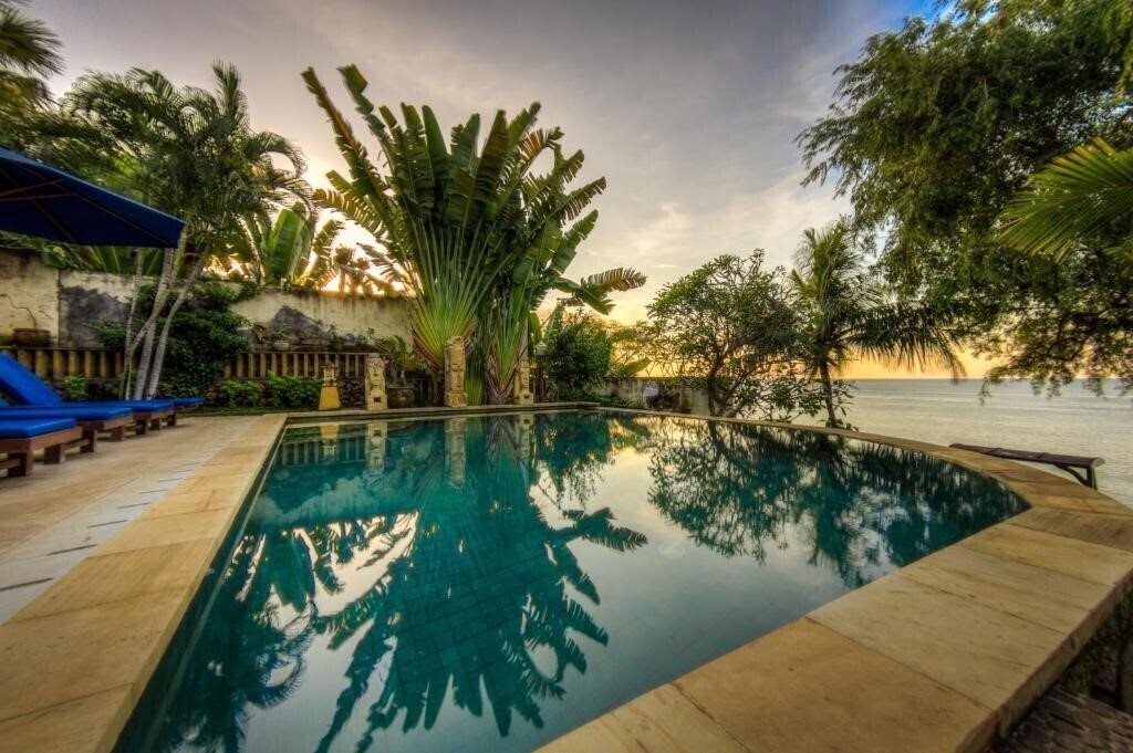 Готель Onlyou Villas 4*