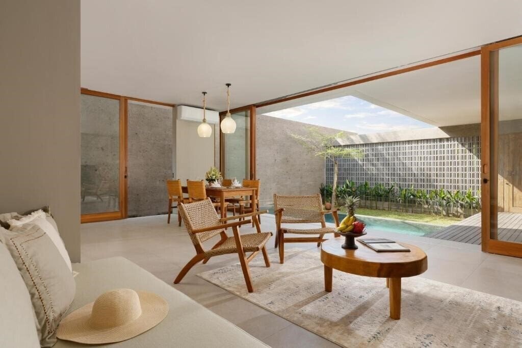 Фото Pulang Villas Pererenan by Nakula 4*