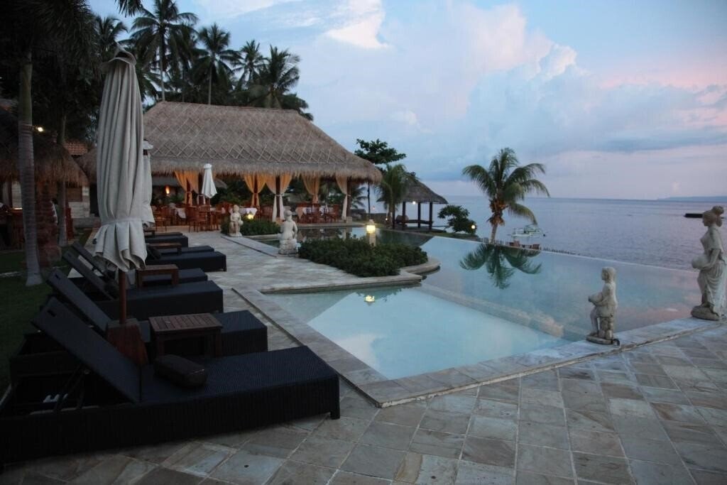 Фото Sea Breeze Candidasa 4*