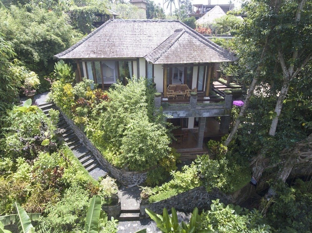 Фотографія Villa Awang Awang 4*