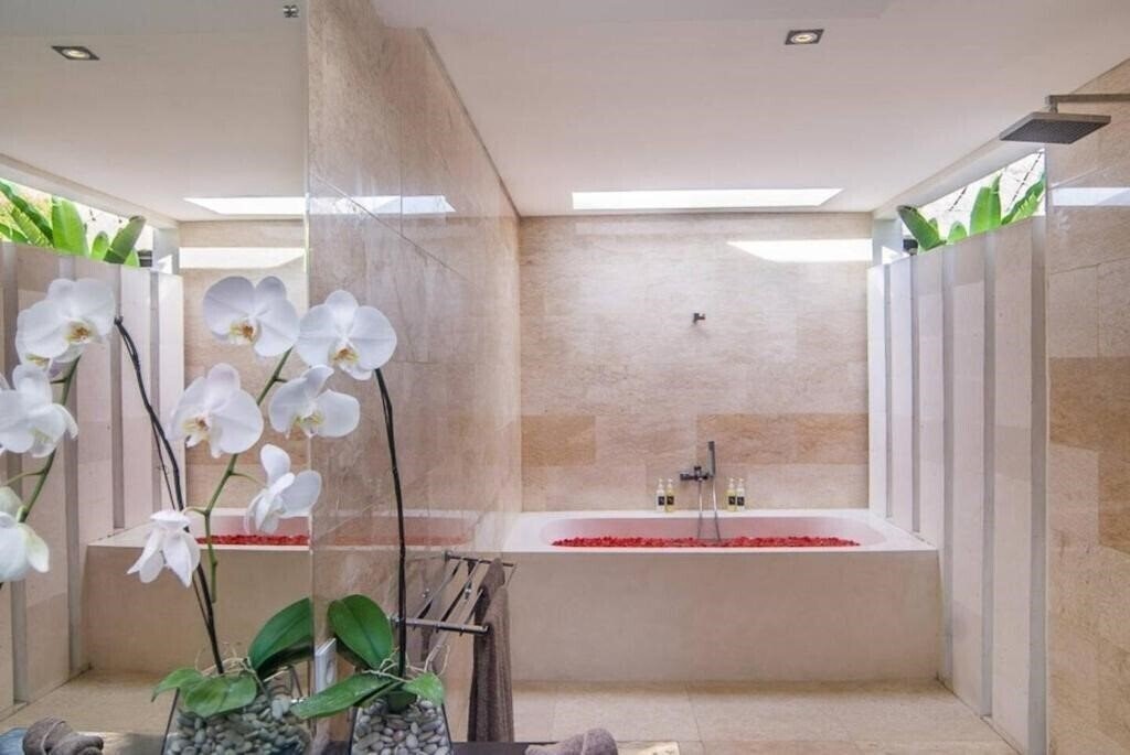 Фотографія Villa Bon Bon 4*