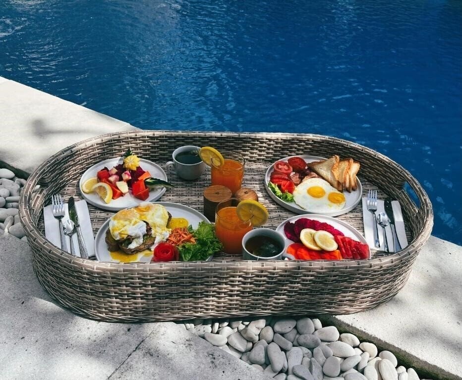 Готель Villa Neshama 4*