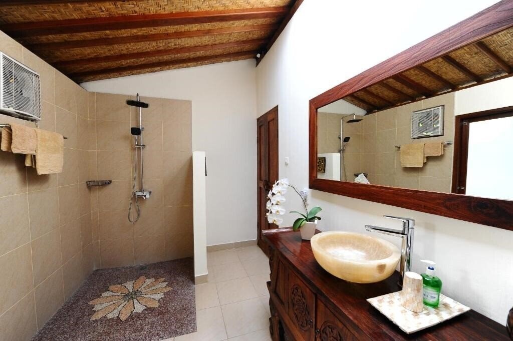 Фотография Villa Paradise Beach 4*