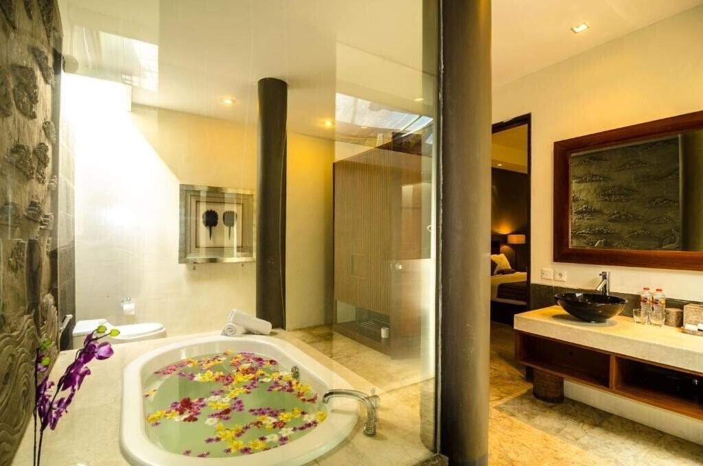 Фотографія The Kawan Jimbaran 4*