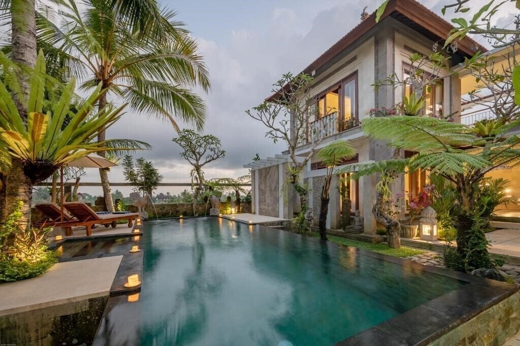 Готель Prabhu Ubud Villa 3*