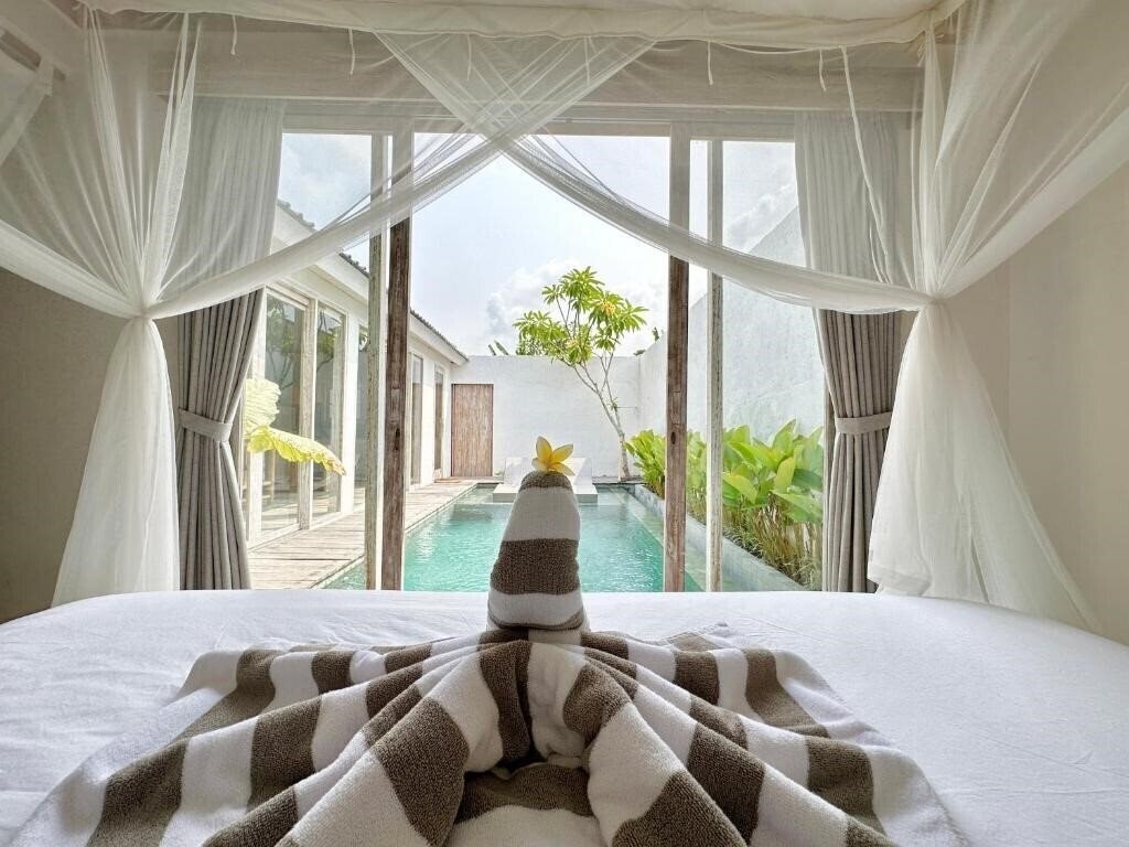 Фото BoBos Villa 2*