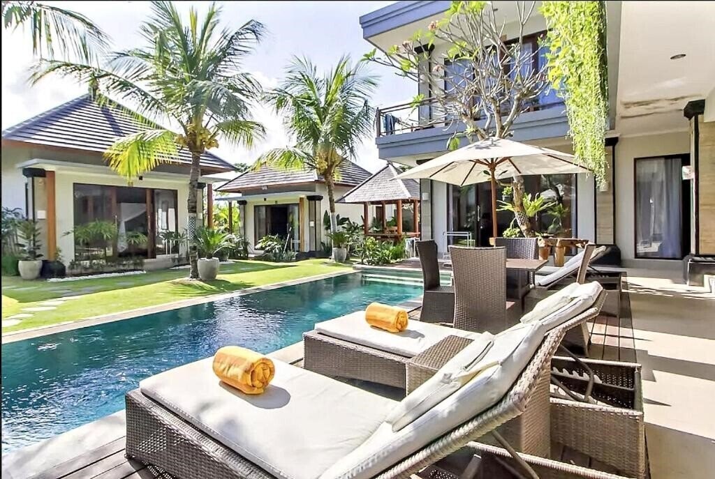 Отель Lebak Bali Residence 3*
