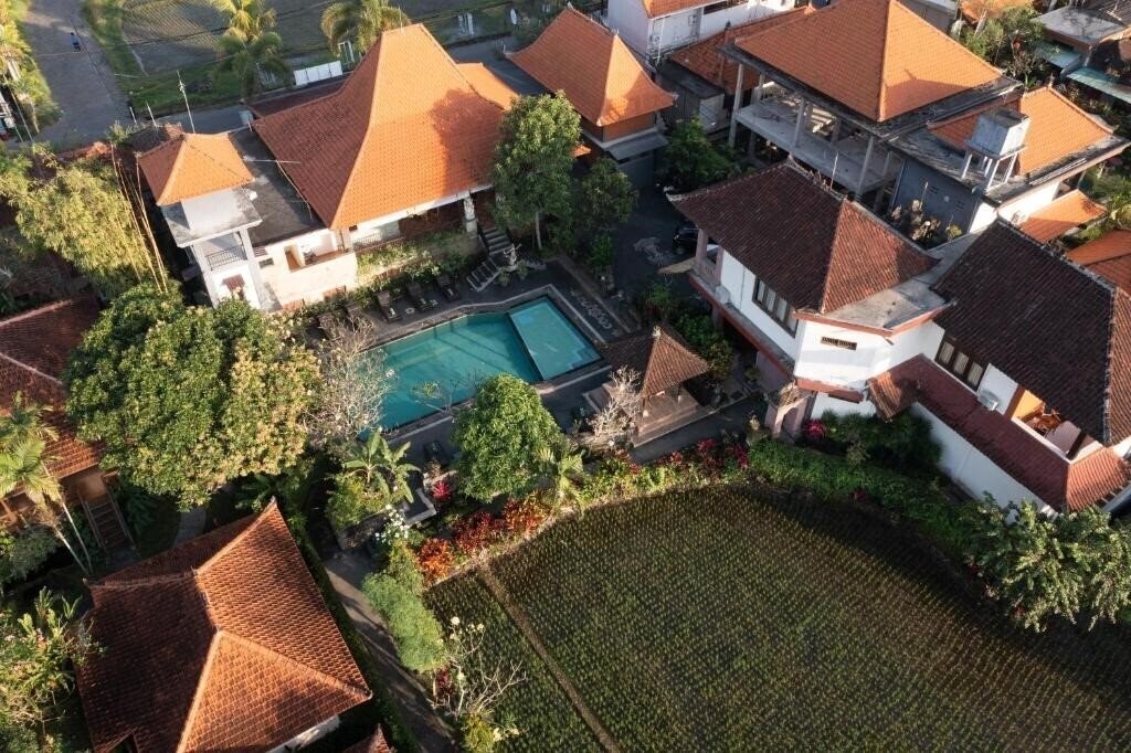 Готель Nick's Pension 3*